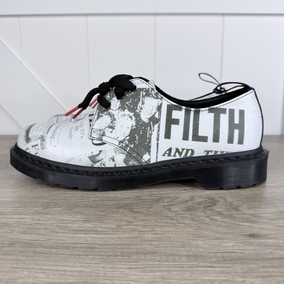DR. MARTENS Sex Pistols 1461 Oxford Shoes Punk 3-Eye B/W Newspaper Mens Size 11 - Picture 5 of 11